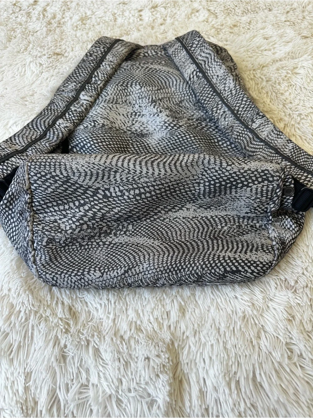 LULULEMON City Adventurer Black White Backpack 17L Swerve Vapor Metal Print